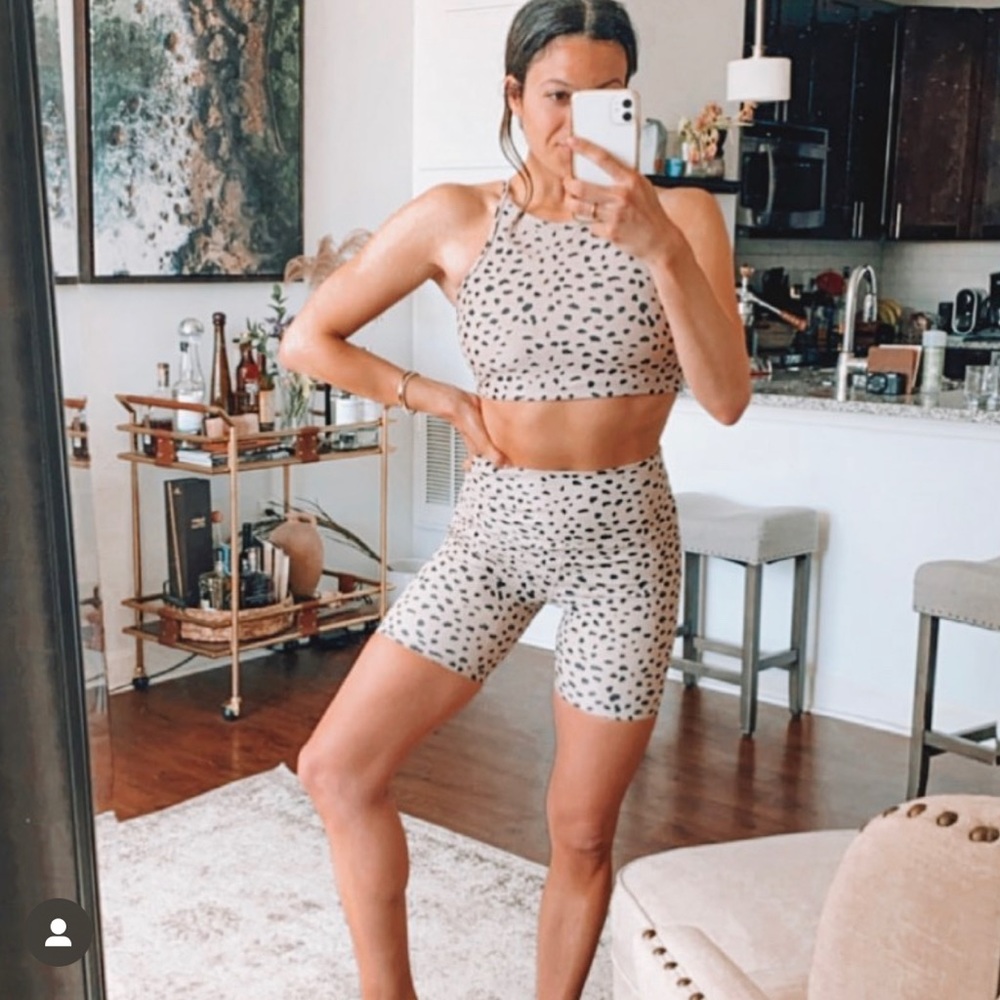 Beach Riot set